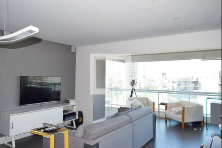 Apartamento à venda com 105m², 1 quarto e 2 vagasSala