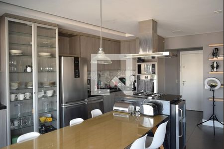 Sala de jantar de apartamento à venda com 1 quarto, 105m² em Pinheiros, São Paulo