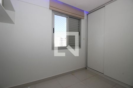 Quarto de apartamento para alugar com 2 quartos, 58m² em Samambaia Sul (samambaia), Brasília