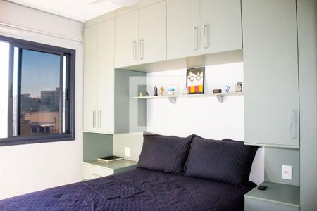 Quarto Suíte de apartamento para alugar com 2 quartos, 50m² em Todos Os Santos, Rio de Janeiro