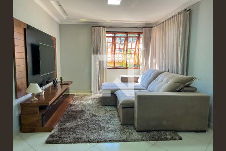 Sala de casa à venda com 3 quartos, 255m² em Parque São Domingos, São Paulo