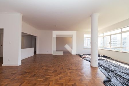 Apartamento para alugar com 259m², 3 quartos e 1 vagaSala