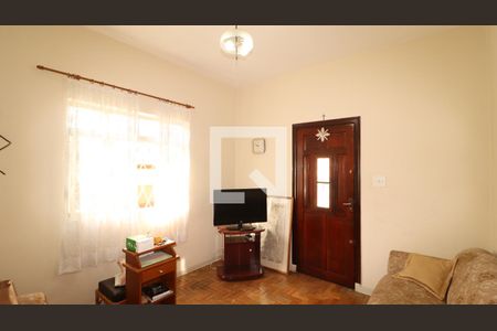 Sala de casa à venda com 3 quartos, 130m² em Vila Nivi, São Paulo