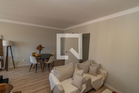 Sala de Estar/Jantar  de apartamento à venda com 2 quartos, 84m² em Centro, Campinas