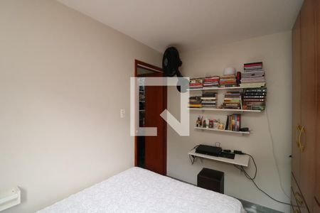 Quarto de apartamento à venda com 2 quartos, 56m² em Vila Nova York, São Paulo