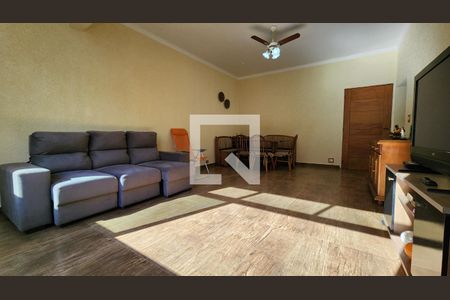Sala de apartamento para alugar com 3 quartos, 87m² em Embaré, Santos
