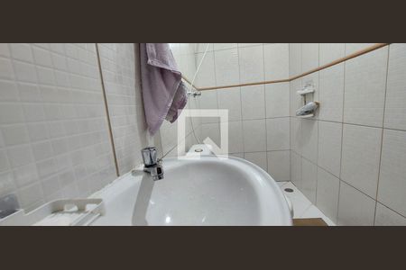 Casa à venda com 200m², 3 quartos e 4 vagas Casa à venda com 200m², 3 quartos e 4 vagasBanheiro 2