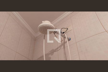 Casa à venda com 200m², 3 quartos e 4 vagas Casa à venda com 200m², 3 quartos e 4 vagasBanheiro Quarto 1 suíte