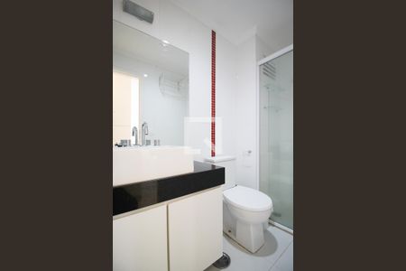 Banheiro de apartamento para alugar com 1 quarto, 43m² em Vila Nova Conceição, São Paulo