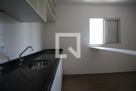 Cozinha de apartamento para alugar com 1 quarto, 54m² em Vila Independencia, São Paulo
