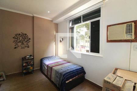 Quarto 1 de apartamento à venda com 3 quartos, 105m² em Copacabana, Rio de Janeiro