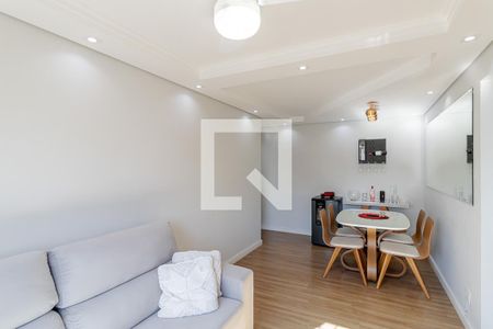 Sala  de apartamento à venda com 2 quartos, 52m² em Jardim Celeste, São Paulo