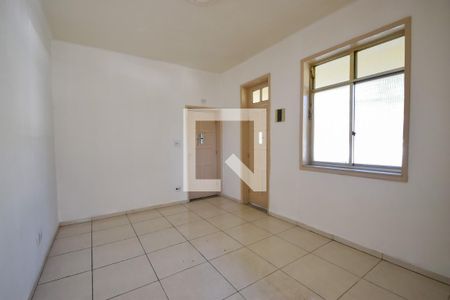 Sala de apartamento para alugar com 2 quartos, 70m² em Piedade, Rio de Janeiro