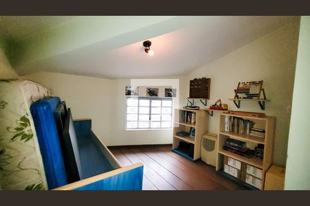 Casa à venda com 650m², 4 quartos e 3 vagas Casa à venda com 650m², 4 quartos e 3 vagasQuarto 3