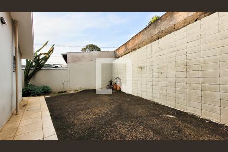 Casa à venda com 650m², 4 quartos e 3 vagas Casa à venda com 650m², 4 quartos e 3 vagasÁrea externa