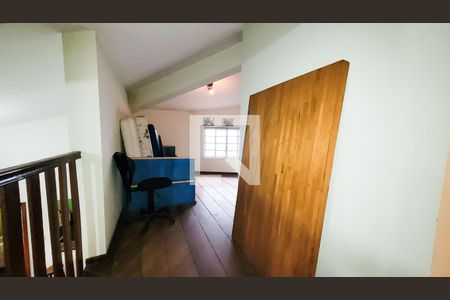 Casa à venda com 650m², 4 quartos e 3 vagas Casa à venda com 650m², 4 quartos e 3 vagasQuarto 3