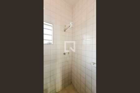 Casa à venda com 650m², 4 quartos e 3 vagas Casa à venda com 650m², 4 quartos e 3 vagasBanheiro de serviço