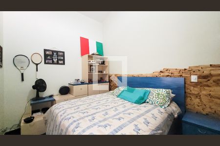 Casa à venda com 650m², 4 quartos e 3 vagas Casa à venda com 650m², 4 quartos e 3 vagasQuarto 2