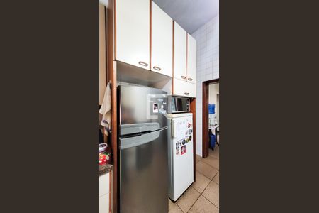 Casa à venda com 650m², 4 quartos e 3 vagas Casa à venda com 650m², 4 quartos e 3 vagasCozinha