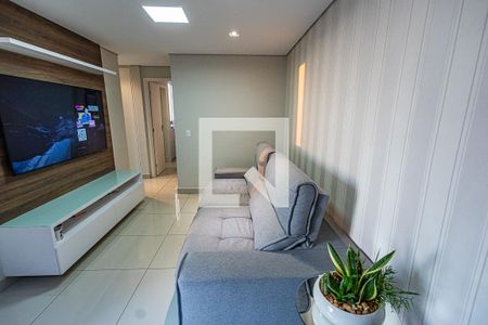 Sala de apartamento à venda com 2 quartos, 58m² em Jardim Guanabara, Belo Horizonte