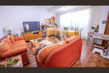 Sala de casa para alugar com 4 quartos, 310m² em Saúde, São Paulo