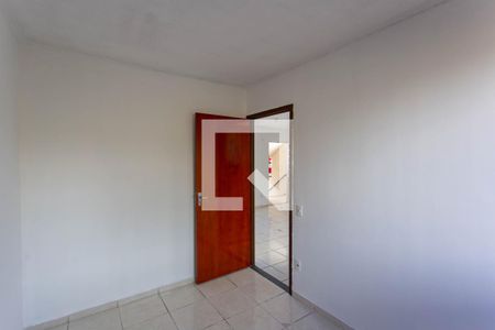 Quarto 2 de apartamento para alugar com 2 quartos, 47m² em Nazaré, Belo Horizonte