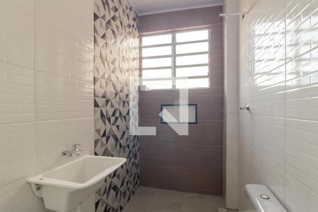 Banheiro de apartamento para alugar com 1 quarto, 35m² em Santa Ifigênia, São Paulo