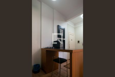 Cozinha/Área de serviço de apartamento à venda com 1 quarto, 52m² em Bela Vista, São Paulo