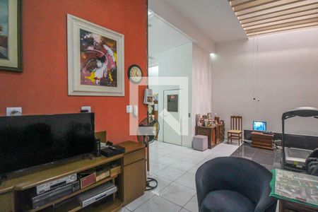 Salão de casa para alugar com 5 quartos, 350m² em Vila Carrao, São Paulo