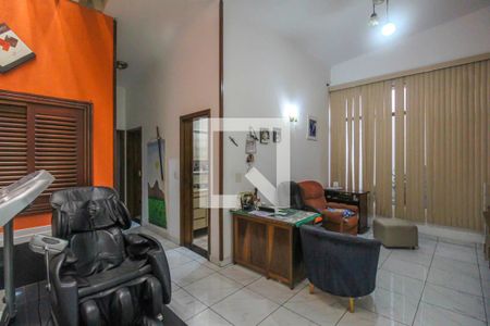 Salão de casa para alugar com 5 quartos, 350m² em Vila Carrao, São Paulo