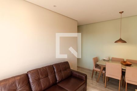 Sala   de apartamento à venda com 2 quartos, 47m² em Vila Paiva, São Paulo