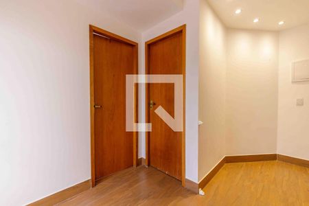 Hall de apartamento para alugar com 3 quartos, 180m² em Barra da Tijuca, Rio de Janeiro