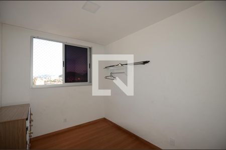 Quarto 1 de apartamento para alugar com 2 quartos, 44m² em Irajá, Rio de Janeiro