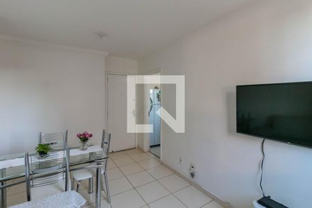Sala de apartamento à venda com 2 quartos, 47m² em Caiçaras, Belo Horizonte