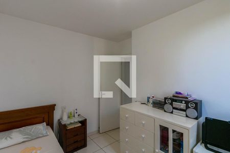 Quarto 01 de apartamento para alugar com 2 quartos, 47m² em Caiçaras, Belo Horizonte