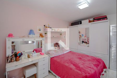 Casa à venda com 230m², 5 quartos e 2 vagas Casa à venda com 230m², 5 quartos e 2 vagasQuarto 3 ( Suite )