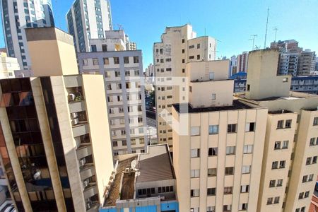 Vista do Quarto 2  de apartamento à venda com 2 quartos, 45m² em Centro, Campinas