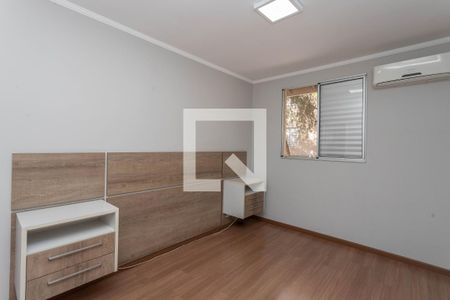 Quarto 1 - suíte  de casa de condomínio para alugar com 3 quartos, 134m² em Parque Santo Antonio, São Bernardo do Campo