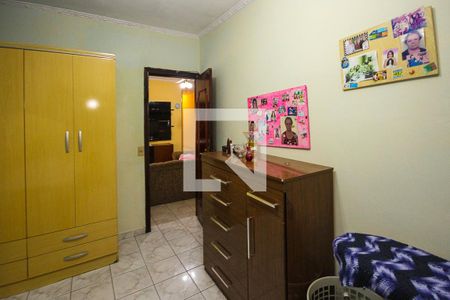 Quarto 1  de casa à venda com 3 quartos, 211m² em Vila Ivone, São Paulo