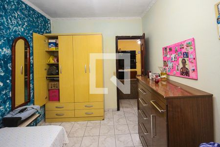 Quarto 1  de casa à venda com 3 quartos, 211m² em Vila Ivone, São Paulo