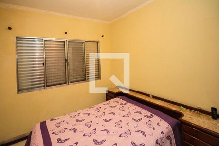 Quarto 2 de casa à venda com 3 quartos, 211m² em Vila Ivone, São Paulo