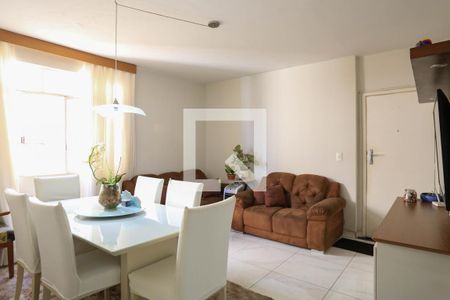 Sala de apartamento para alugar com 2 quartos, 77m² em Sagrada Família, Belo Horizonte