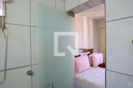 Banheiro da Suíte de apartamento para alugar com 2 quartos, 77m² em Sagrada Família, Belo Horizonte