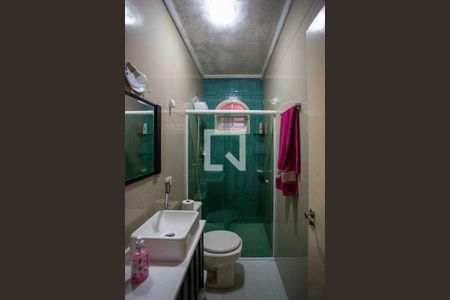 Banheiro 1 de casa à venda com 3 quartos, 250m² em Centro, Diadema