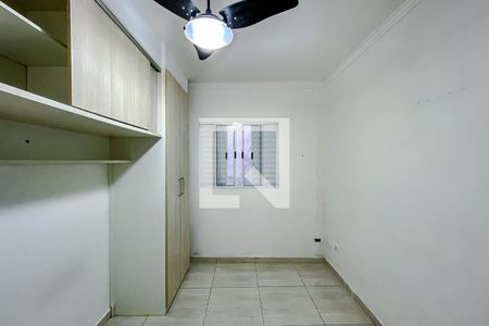 Quarto de casa para alugar com 1 quarto, 40m² em Vila Bertioga, São Paulo