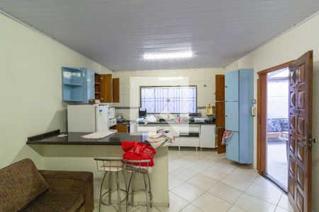 Cozinha de casa à venda com 3 quartos, 240m² em Vila Santa Isabel, São Paulo