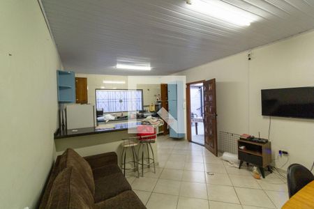 Sala de casa à venda com 3 quartos, 240m² em Vila Santa Isabel, São Paulo