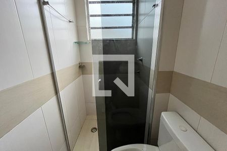 Banheiro Quarto 1 de apartamento para alugar com 2 quartos, 89m² em Jardim São Luís, Suzano