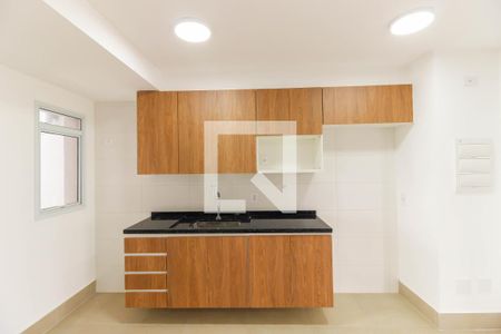 Sala e Cozinha de apartamento à venda com 2 quartos, 120m² em Vila Azevedo, São Paulo