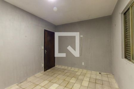 Quarto 2 de casa à venda com 2 quartos, 400m² em Penha de França, São Paulo